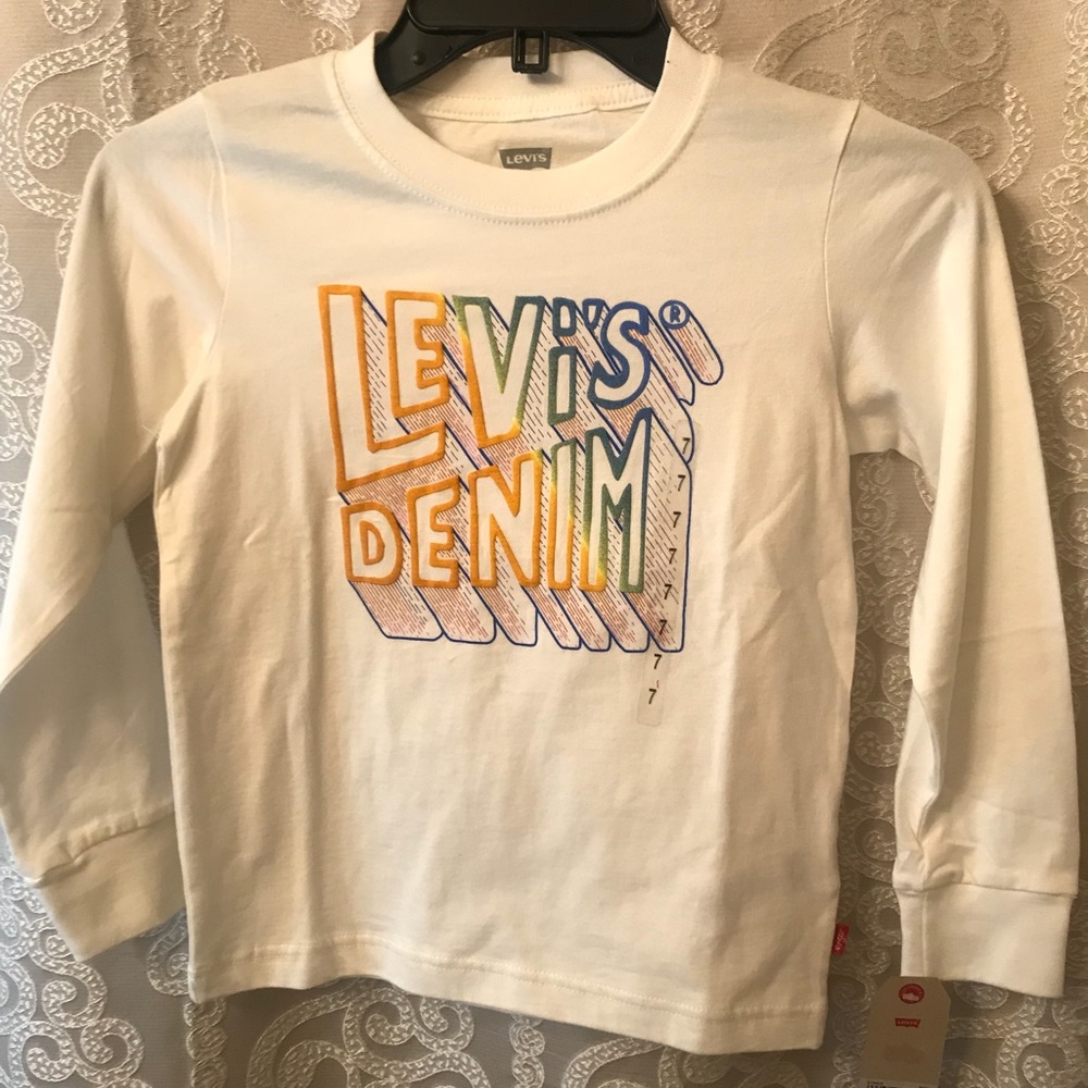 White long sleeve Levi’s Shirt